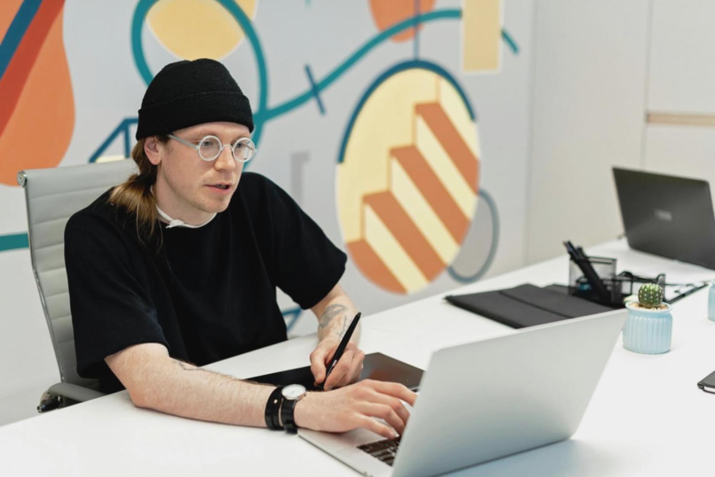 Sesiuni practice de lucru cu instrumente SEO